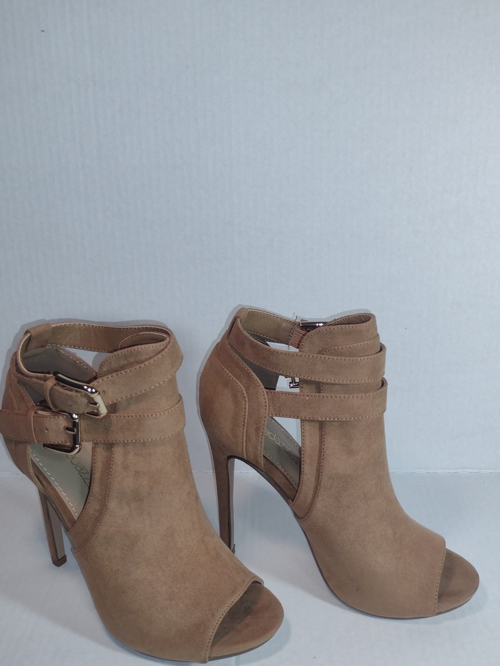 Shoe Dazzle Tan Faux Suede Peep-Toe Ankle Booties with Buckle Straps New Sz 7.5